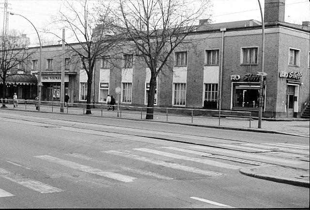 kino_vorwaerts_zeh1_neu_sw.jpg